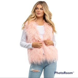 XXI Pink Faux Fur Vest NWT